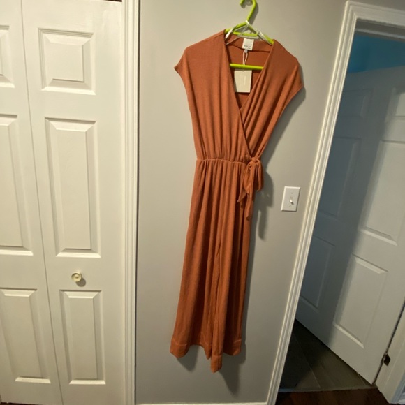 BWT MinkPink slaw jumpsuit - Picture 2 of 7